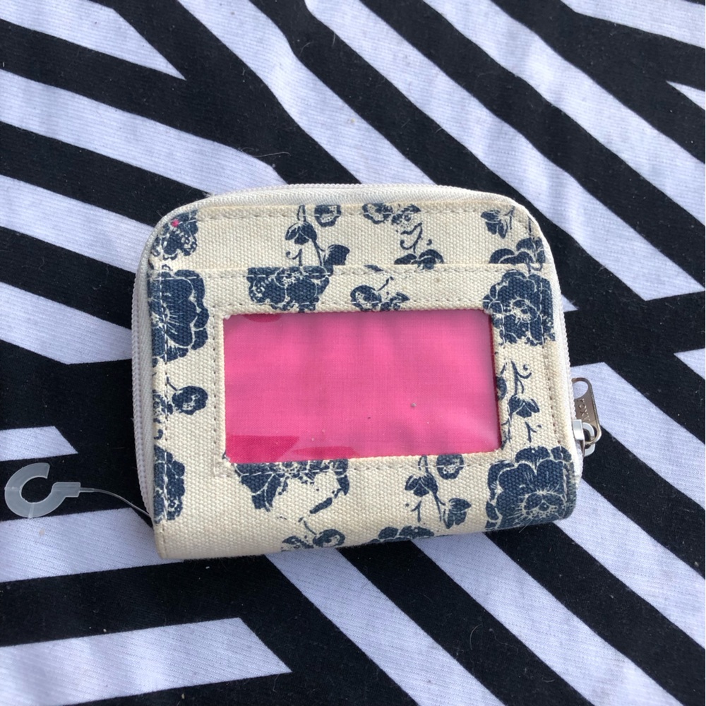 ROXY | Fabric Wallet - Picture 2 of 6